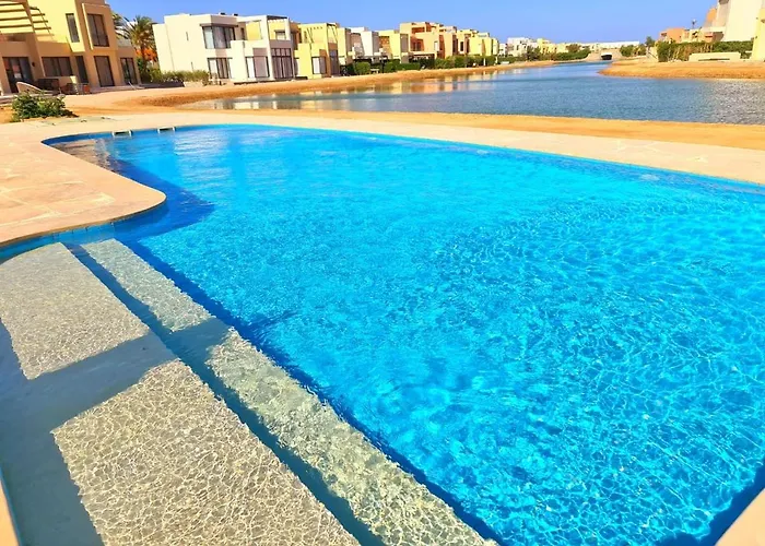 Luxury 3 Bedrooms Town House Hurgada